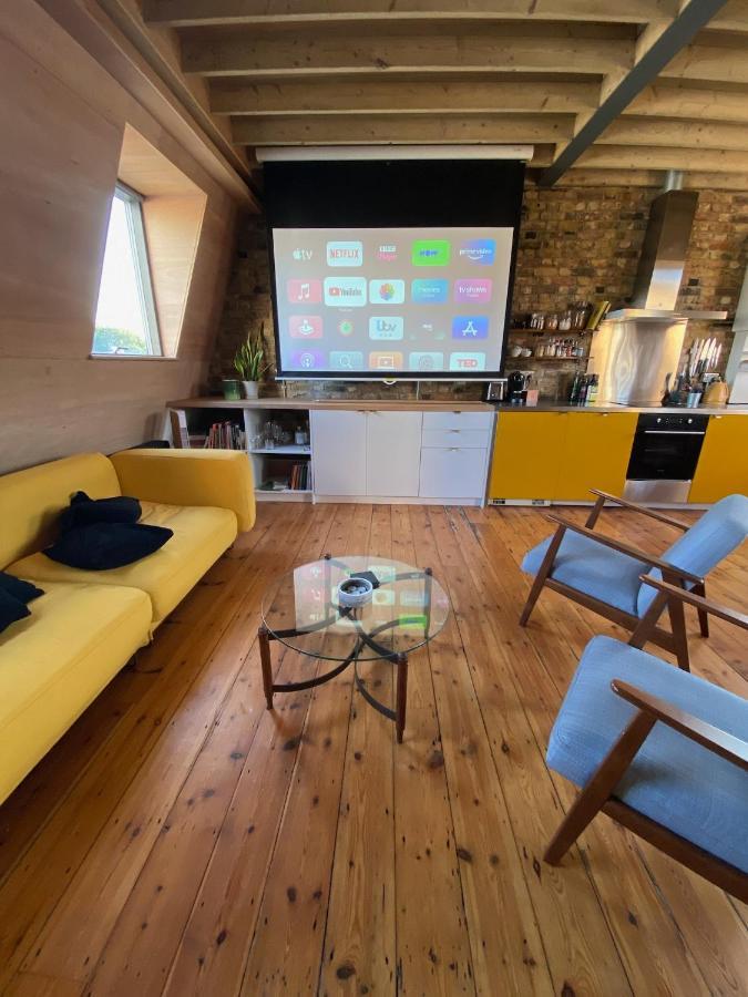 Bright & Beautiful Loft 10Mins To Shoreditch Londra Esterno foto